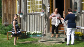 Ehtoisa emäntä, hänelle suuri kiitos tarjoiluista, isännälle kiitokset myös, jälleen kerran!