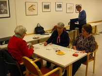 Skippoa pelataan napostellen kahdesti kuukaudessa keskiviikkoisin